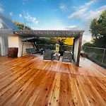 Villa Shera